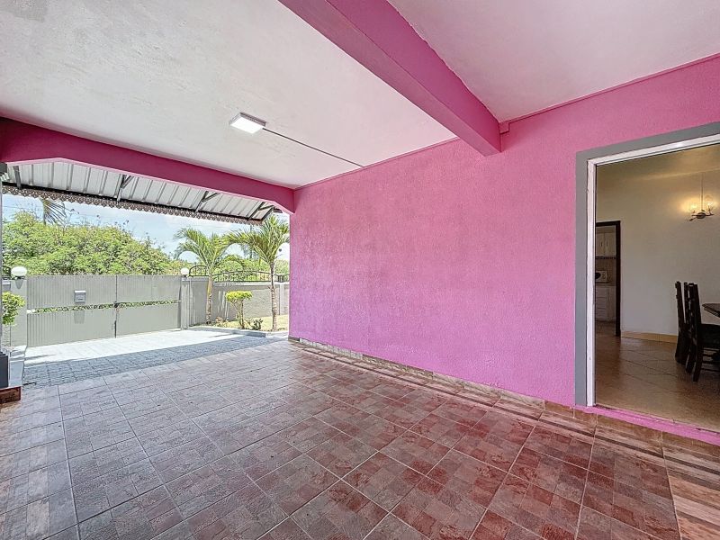 Trou aux Biches Maison 4&nbsp;pièces 100&nbsp;m² Location