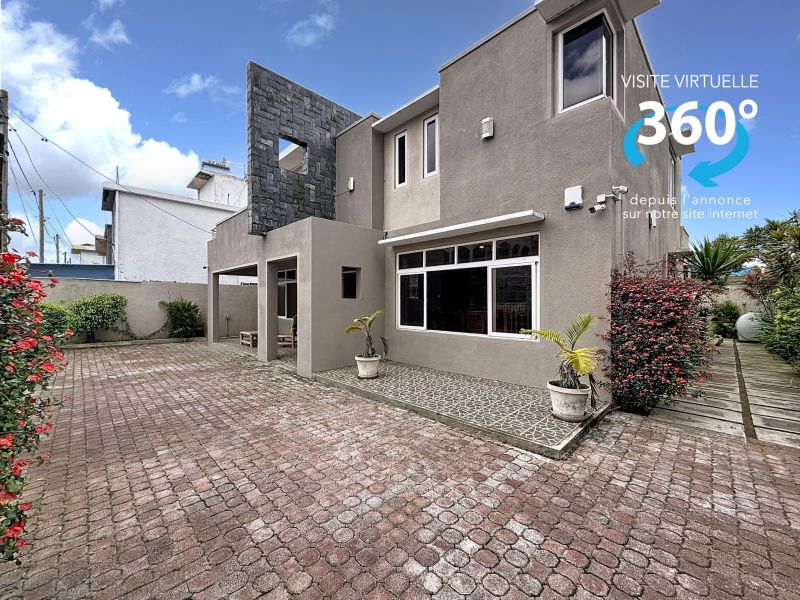 Quatre Bornes House 6&nbsp;rooms 240&nbsp;m² Sale