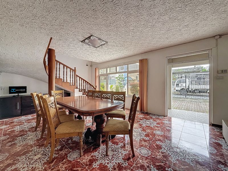 Quatre Bornes House 6&nbsp;rooms 240&nbsp;m² Sale