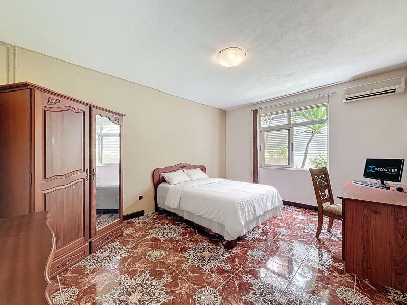 Quatre Bornes House 6&nbsp;rooms 240&nbsp;m² Sale