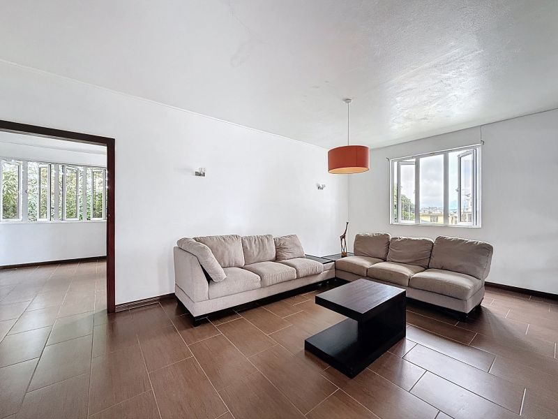 Quatre Bornes House 6&nbsp;rooms 240&nbsp;m² Sale