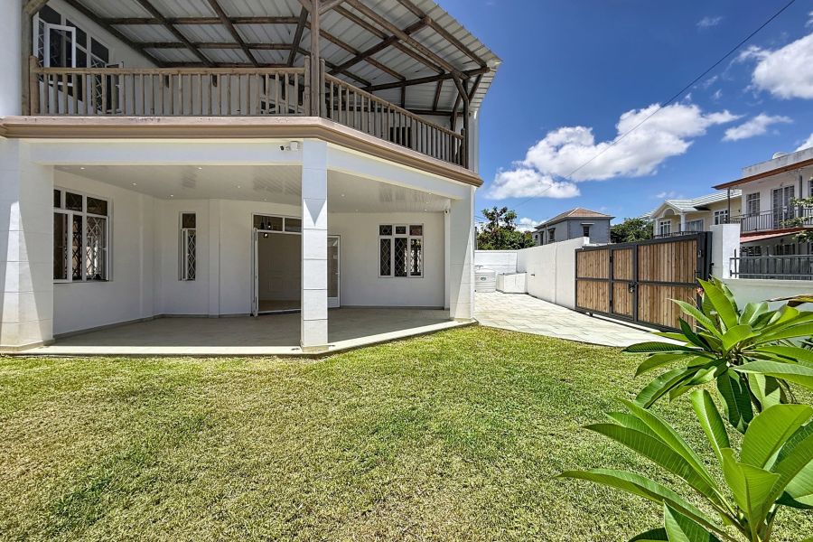 Flic en Flac Maison 7&nbsp;pièces 185.8&nbsp;m² Vente