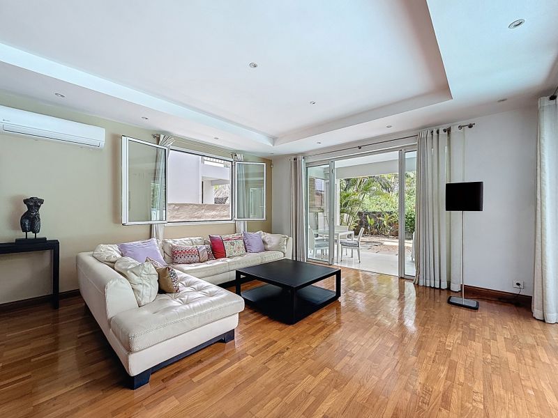 Balaclava House 5&nbsp;rooms 200&nbsp;m² Rental