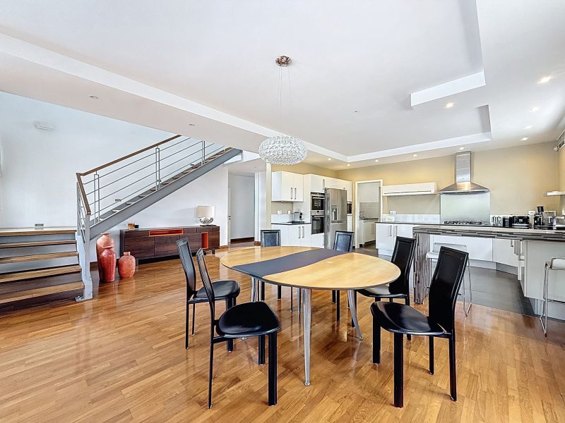 Balaclava House 5&nbsp;rooms 200&nbsp;m² Rental