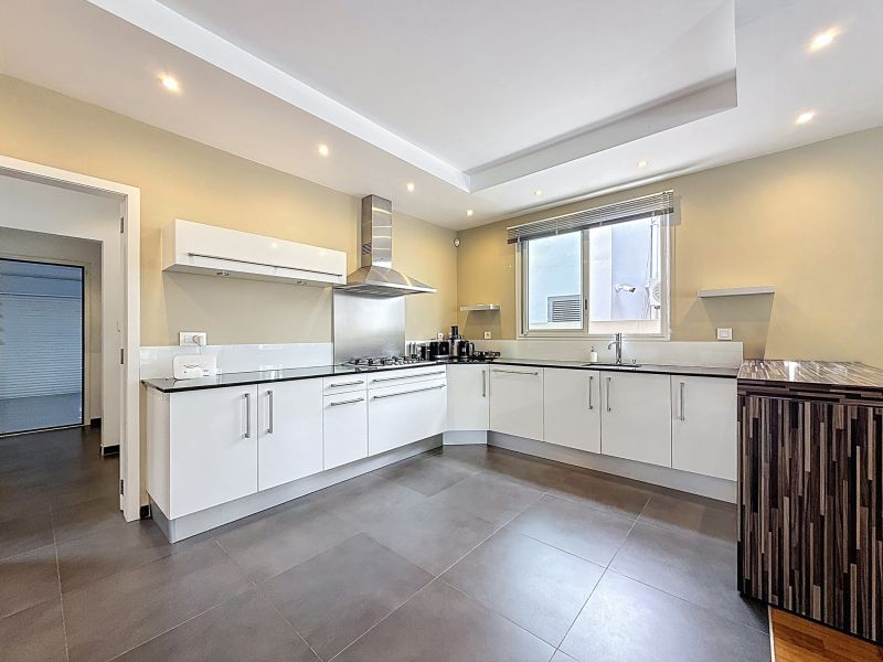 Balaclava House 5&nbsp;rooms 200&nbsp;m² Rental