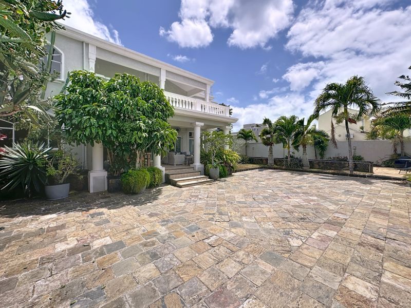 Pointe aux Canonniers House 6&nbsp;rooms 383.75&nbsp;m² Rental