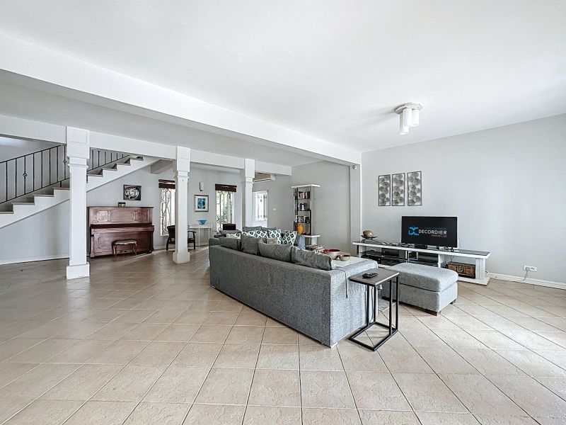 Pointe aux Canonniers House 6&nbsp;rooms 383.75&nbsp;m² Rental