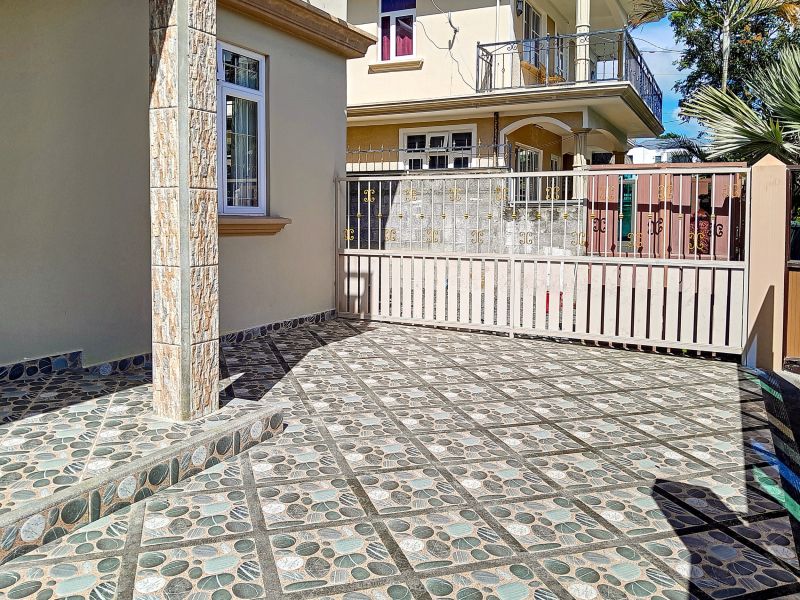 Pereybere House 6&nbsp;rooms 130&nbsp;m² Rental