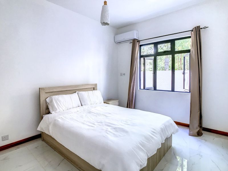 Pereybere Appartement 4&nbsp;pièces 100&nbsp;m² Location