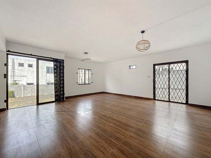 Grand Baie Maison 4&nbsp;pièces 89&nbsp;m² Vente