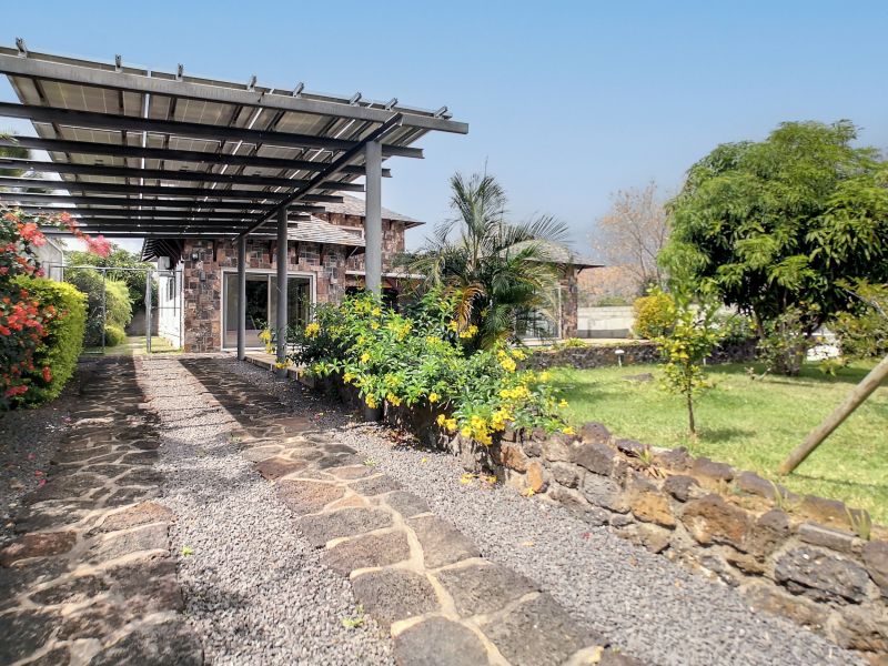 Petit Raffray Maison 4&nbsp;pièces 184.04&nbsp;m² Location