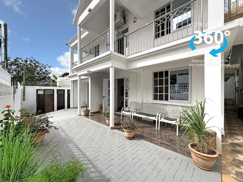 Grand Baie House 6&nbsp;rooms 159&nbsp;m² Rental