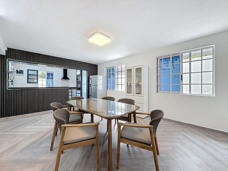 Grand Baie Maison 6&nbsp;pièces 159&nbsp;m² Location