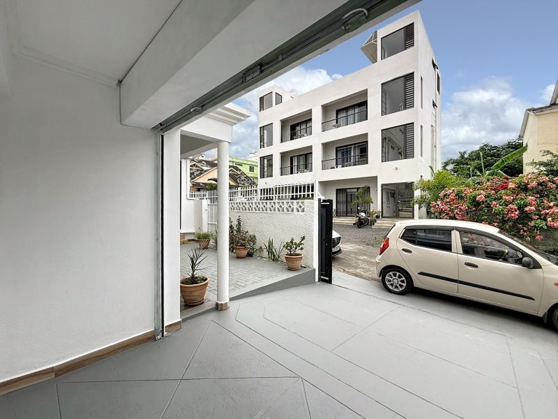 Grand Baie House 6&nbsp;rooms 159&nbsp;m² Rental