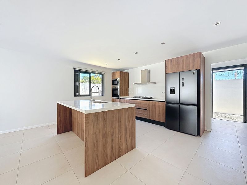 Albion Maison 6&nbsp;pièces 184&nbsp;m² Vente