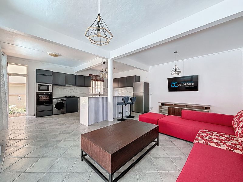 Pereybere Maison 5&nbsp;pièces 165&nbsp;m² Location