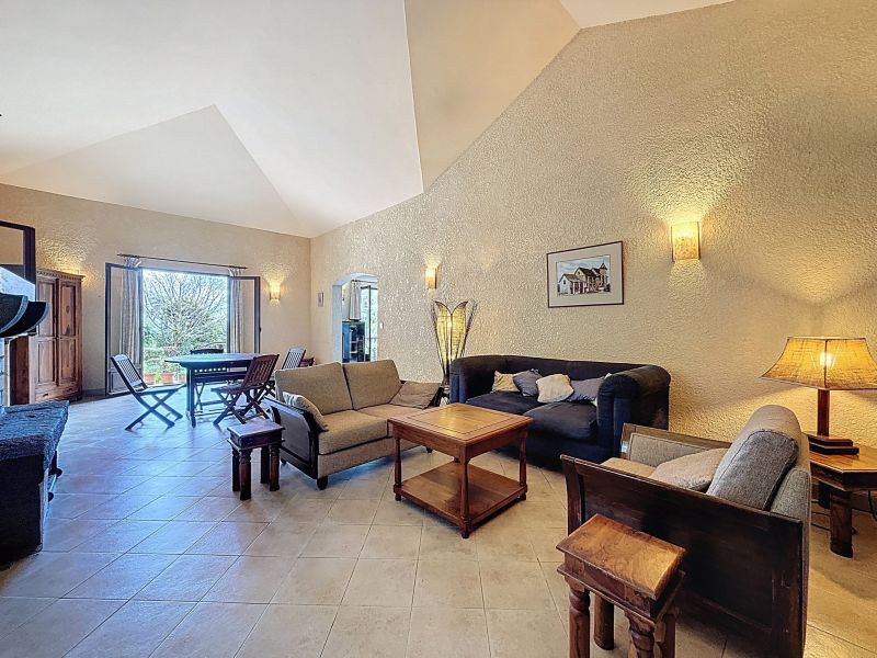 Floréal Maison 6&nbsp;pièces 441&nbsp;m² Vente