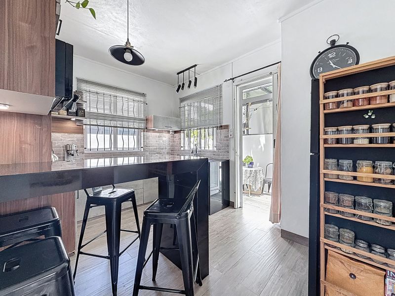 Vacoas Maison 6&nbsp;pièces 82&nbsp;m² Vente