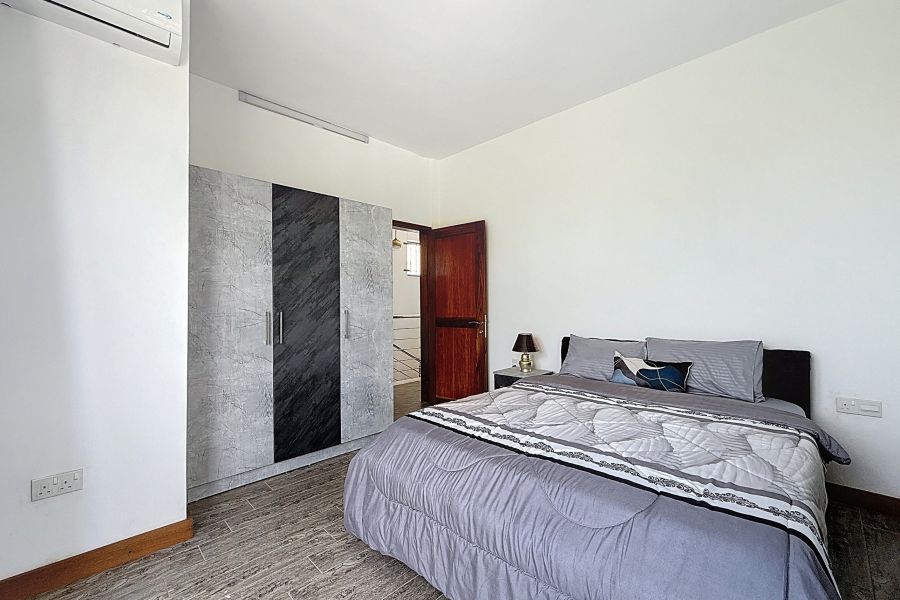 Pereybere House 4&nbsp;rooms 147&nbsp;m² Rental