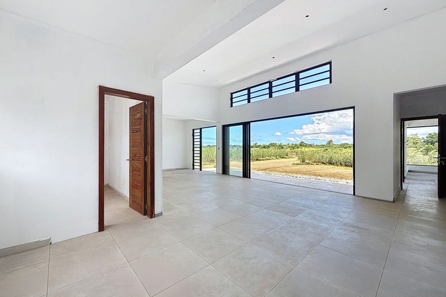 Petit Raffray Maison 5&nbsp;pièces 143&nbsp;m² Vente