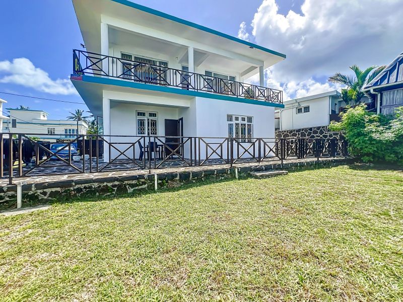 Grand Baie Maison 7&nbsp;pièces 180&nbsp;m² Location