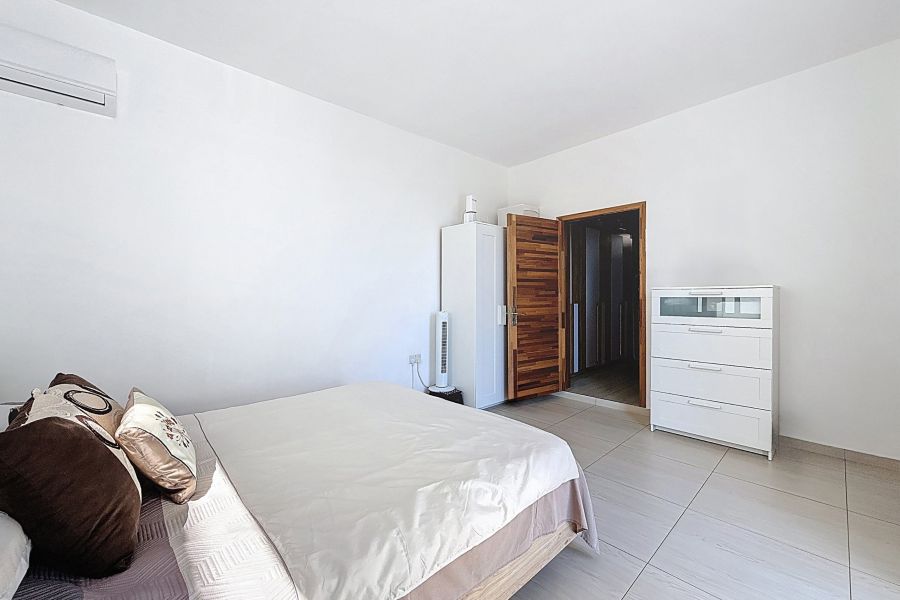 Pereybere Maison 5&nbsp;pièces 168&nbsp;m² Vente