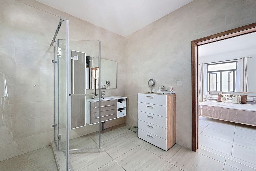 Pereybere Maison 5&nbsp;pièces 168&nbsp;m² Vente