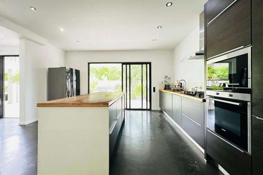 Pereybere House 7&nbsp;rooms 212&nbsp;m² Sale