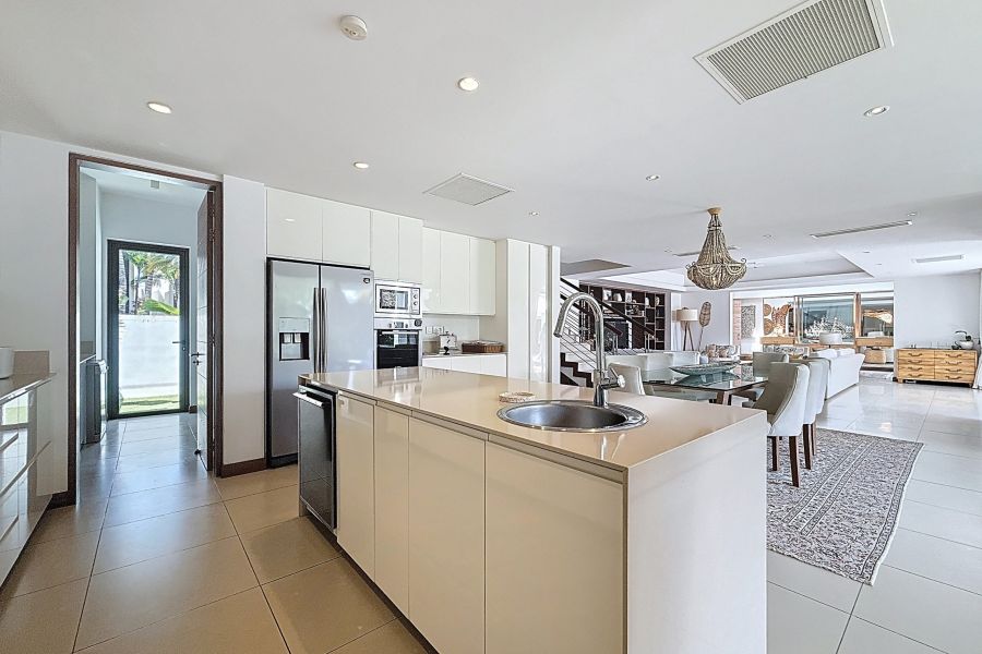 Grand Baie Maison 5&nbsp;pièces 420&nbsp;m² Vente