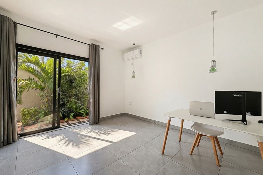 Grand Baie Maison 4&nbsp;pièces 145&nbsp;m² Vente