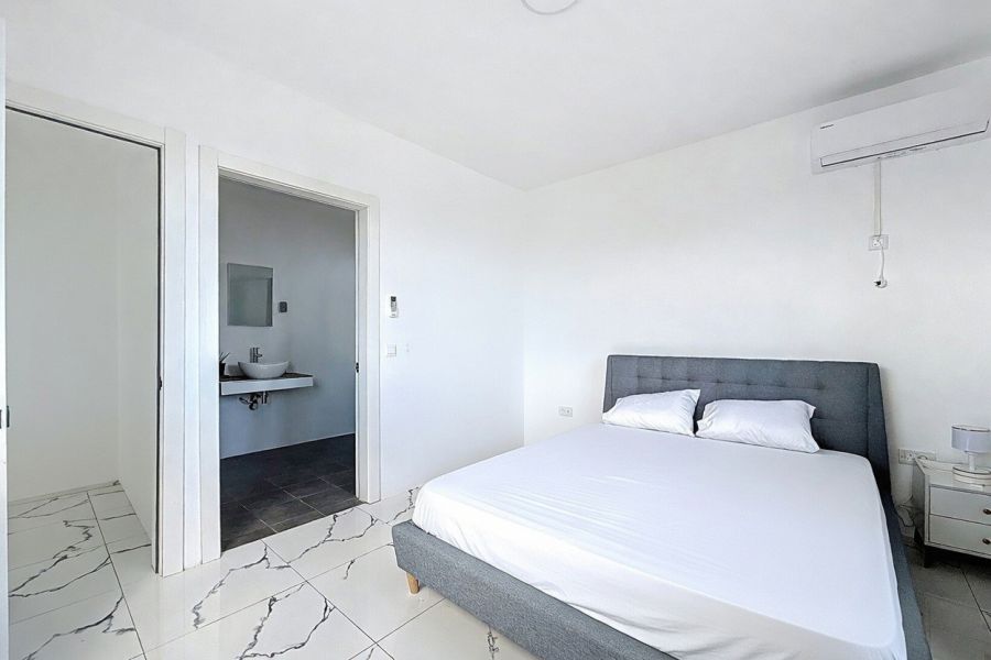 Pereybere House 5&nbsp;rooms 130&nbsp;m² Rental