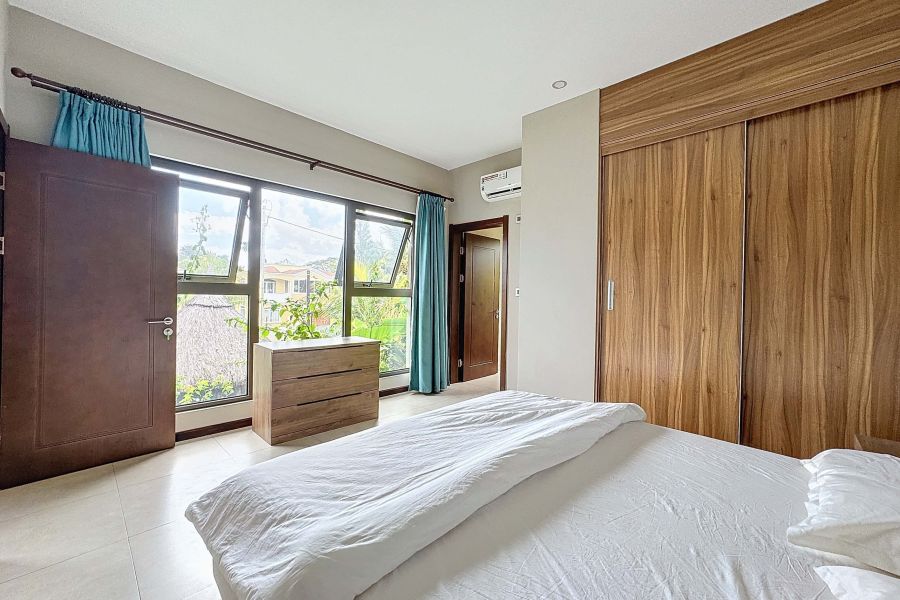 Pereybere House 4&nbsp;rooms 254.52&nbsp;m² Rental