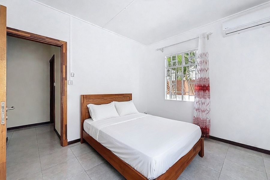 Pereybere Maison 8&nbsp;pièces 144&nbsp;m² Location