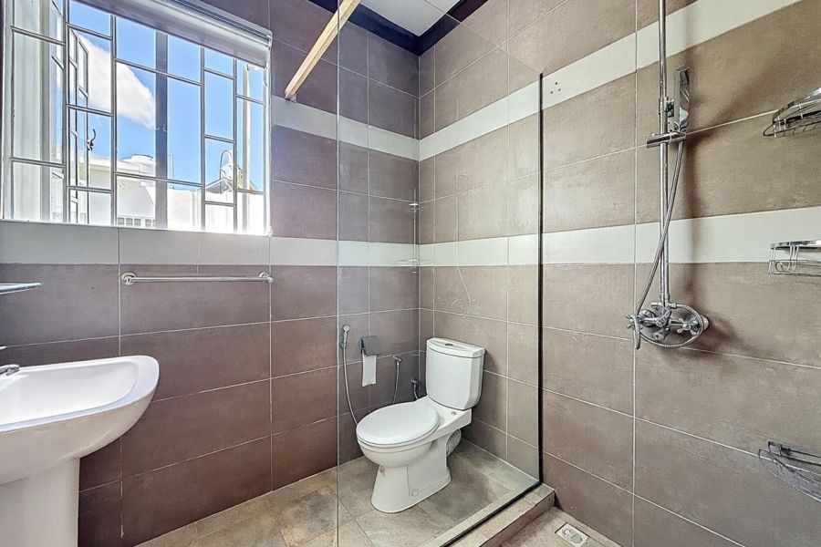 Pereybere House 8&nbsp;rooms 144&nbsp;m² Rental