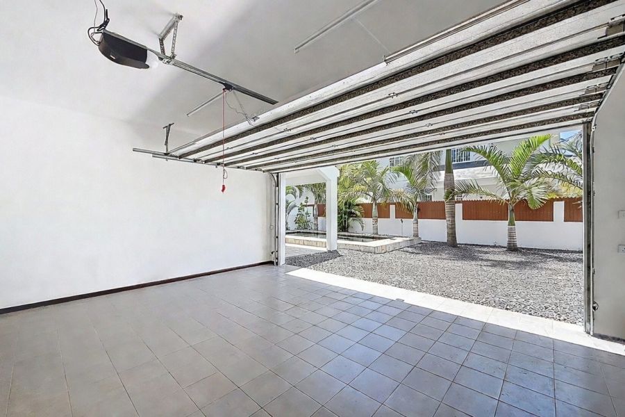 Pereybere House 8&nbsp;rooms 144&nbsp;m² Rental