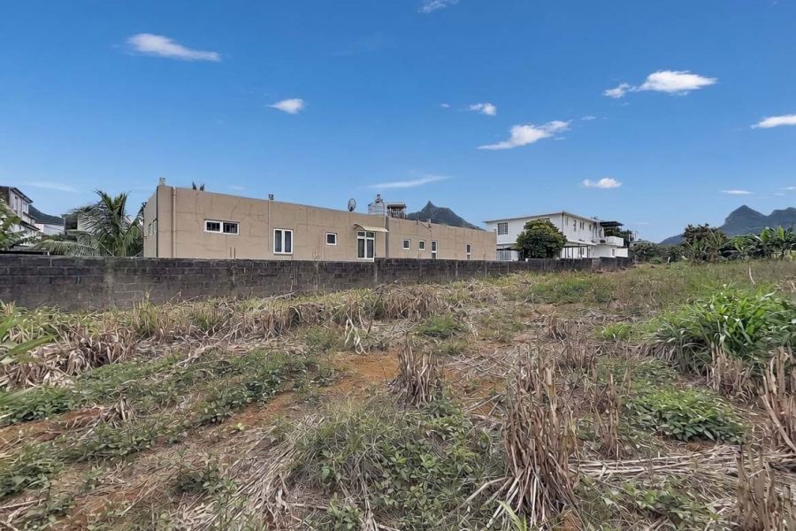 Moka Terrain 2069.16&nbsp;m² Vente