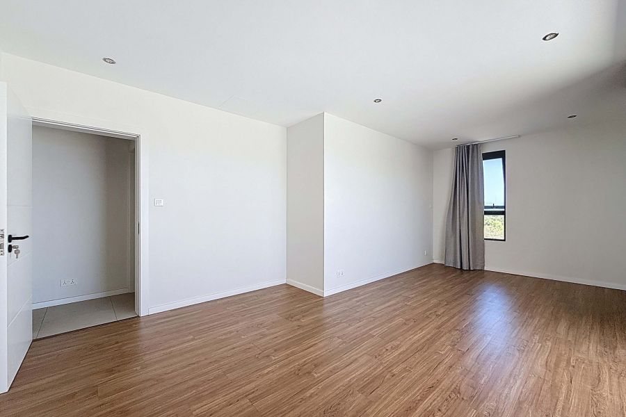 Albion Maison 6&nbsp;pièces 341&nbsp;m² Location