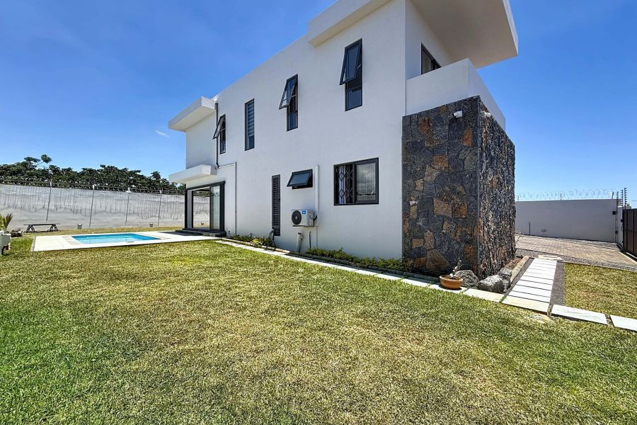 Albion Maison 6&nbsp;pièces 341&nbsp;m² Location