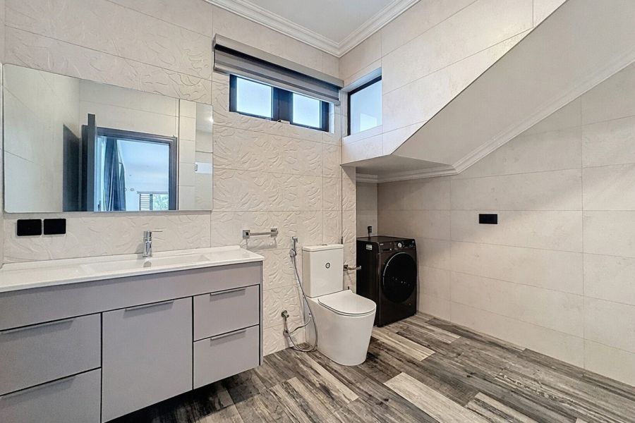 Mont Choisy Maison 6&nbsp;pièces 343&nbsp;m² Location