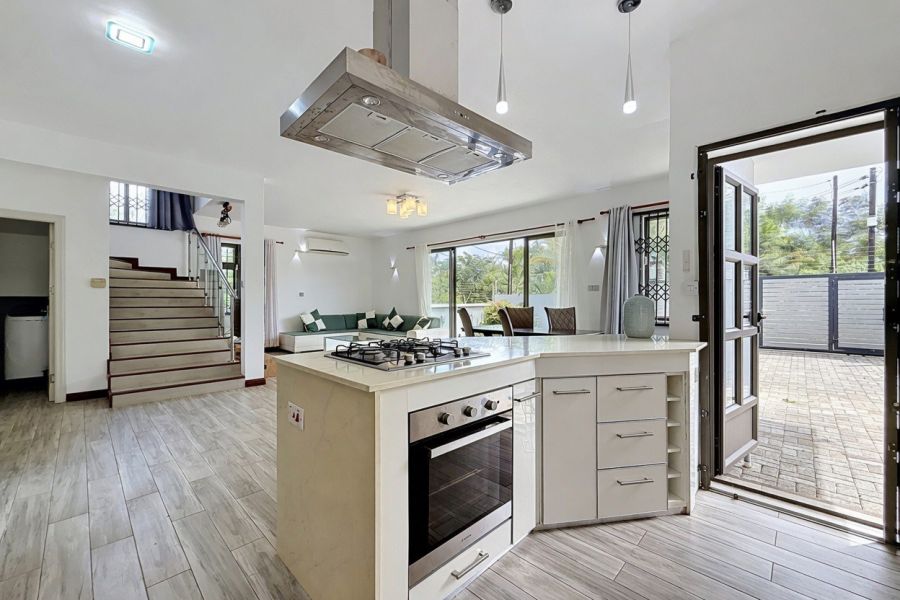 Grand Baie Maison 4&nbsp;pièces 126&nbsp;m² Vente