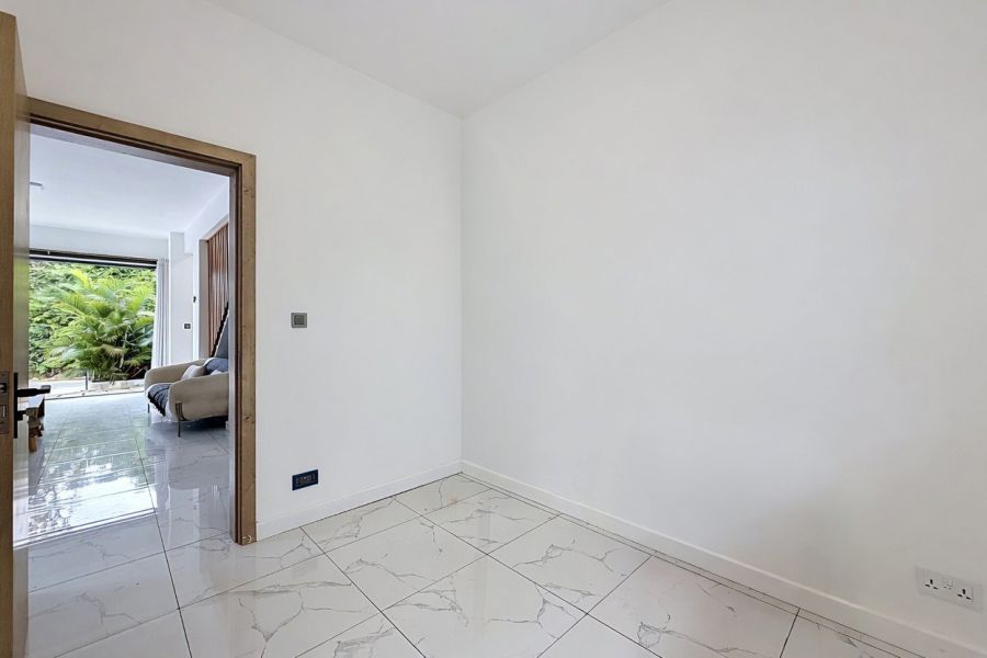 Pereybere Appartement 4&nbsp;pièces 112&nbsp;m² Location