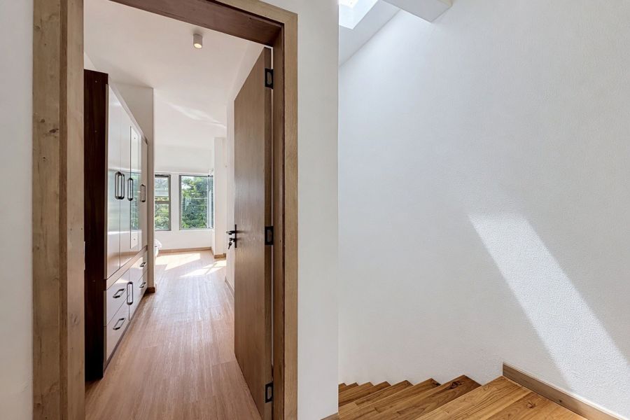 Pereybere Appartement 4&nbsp;pièces 112&nbsp;m² Location