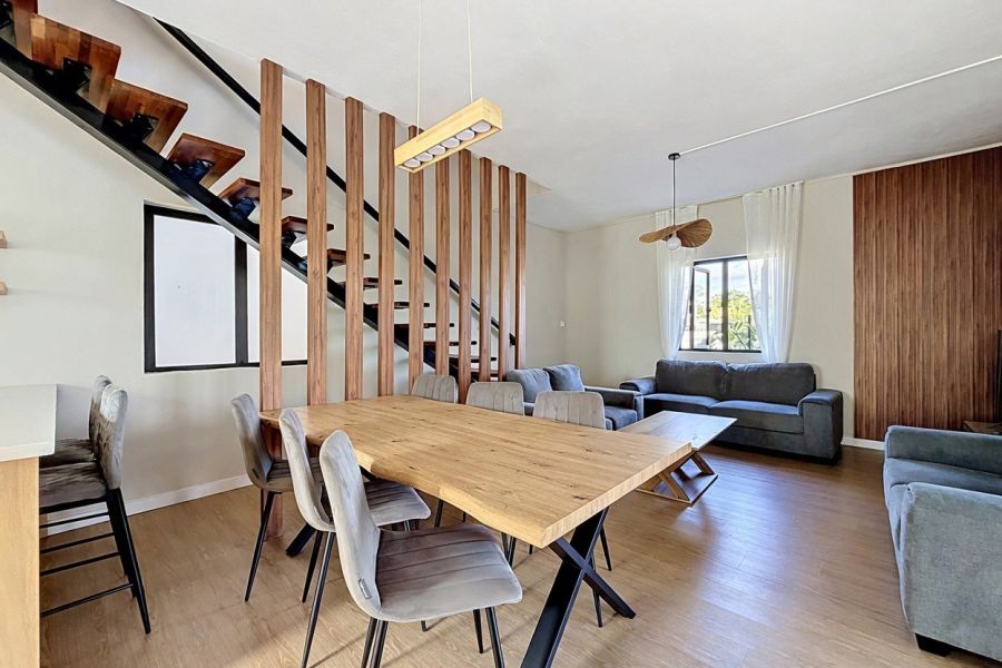 Calodyne Maison 4&nbsp;pièces 180&nbsp;m² Location