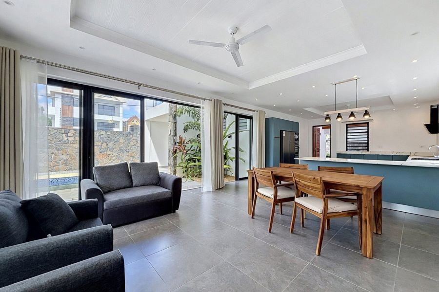 Trou aux Biches Maison 5&nbsp;pièces 243&nbsp;m² Location