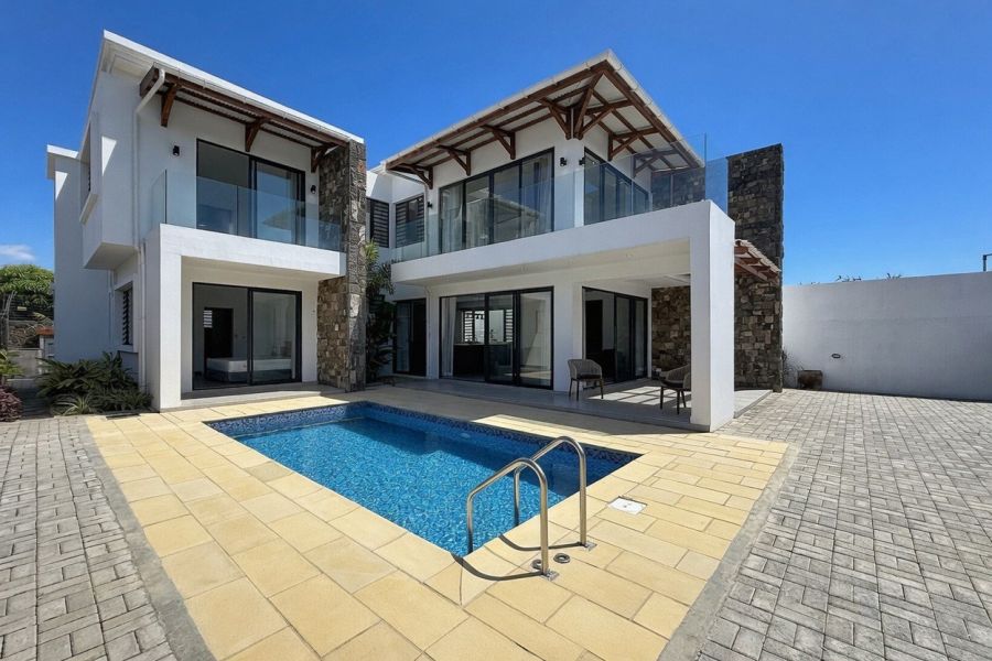 Trou aux Biches Maison 5&nbsp;pièces 243&nbsp;m² Location