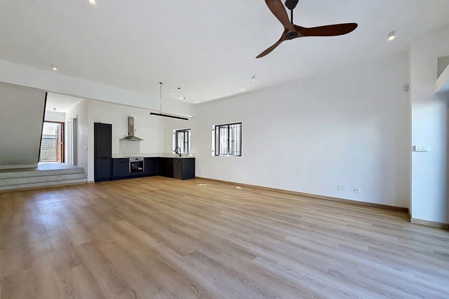 Roches Brunes Maison 6&nbsp;pièces 150&nbsp;m² Vente