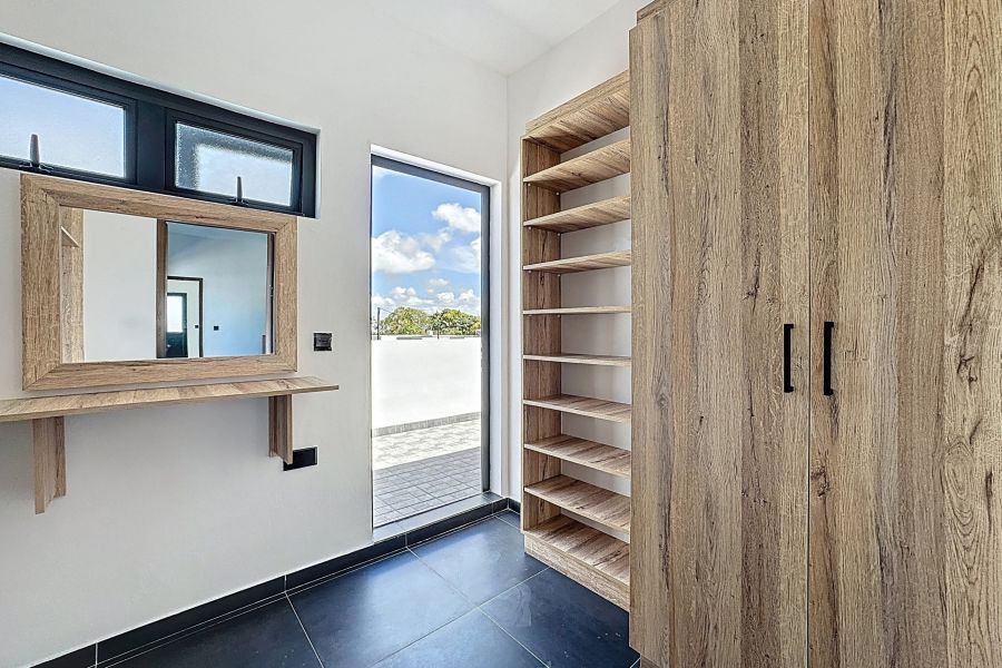 Calodyne House 4&nbsp;rooms 243&nbsp;m² Rental
