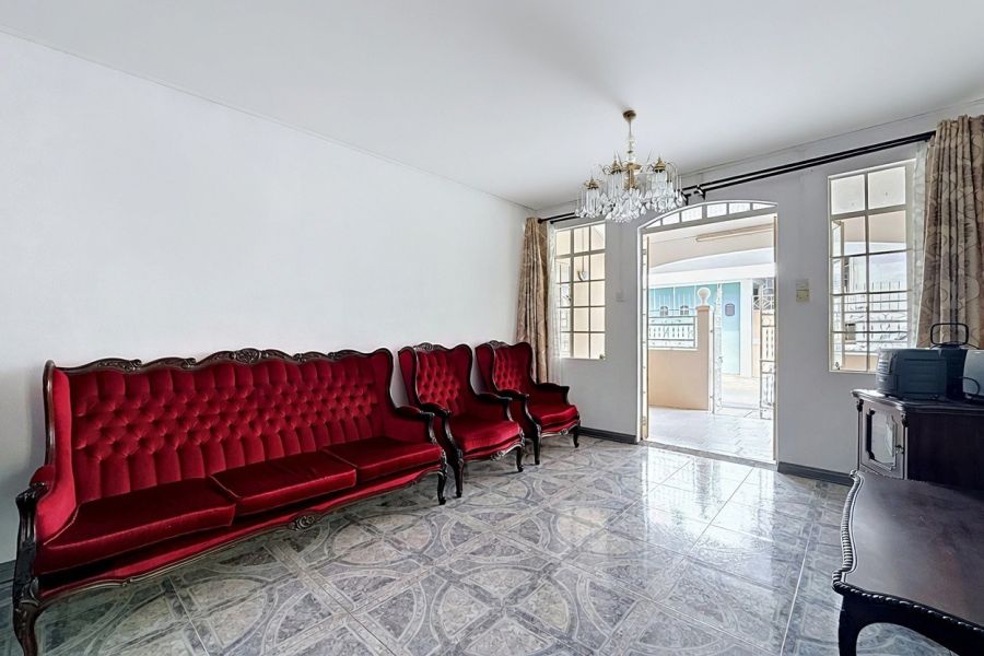 Port Louis Maison 5&nbsp;pièces 134&nbsp;m² Vente