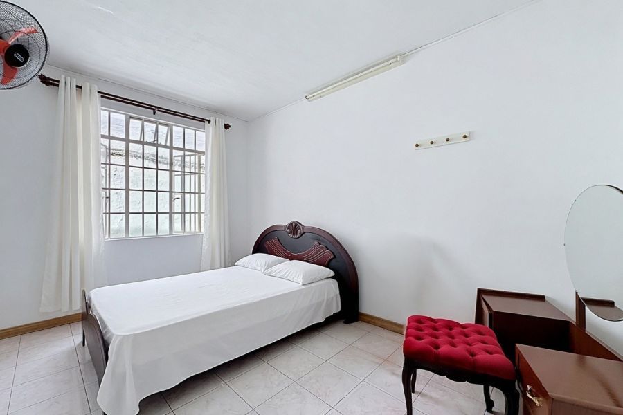 Port Louis Maison 5&nbsp;pièces 134&nbsp;m² Vente