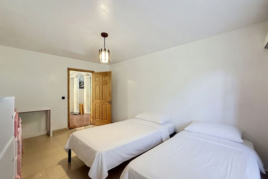 Mont Choisy Maison 10&nbsp;pièces 350&nbsp;m² Vente